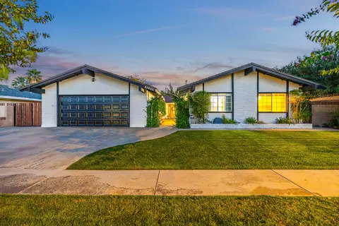 43920 Halcom Ave, Lancaster, CA 93536 photo 3