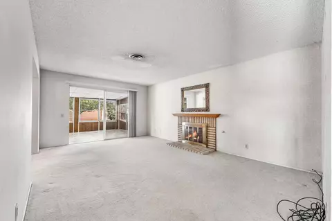 45307 Lorimer Ave, Lancaster, CA 93534 photo 3