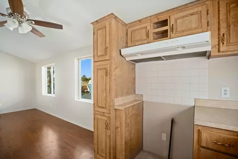 45131 28th St East St #27, Lancaster, CA 93535 photo 8
