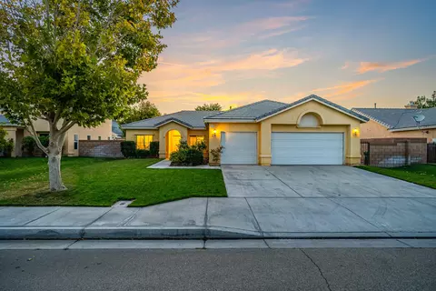 44119 22nd St W, Lancaster, CA 93536