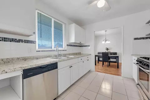 45403 Kingtree Ave, Lancaster, CA 93534 photo 10
