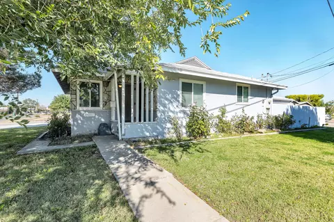 45403 Kingtree Ave, Lancaster, CA 93534 photo 3