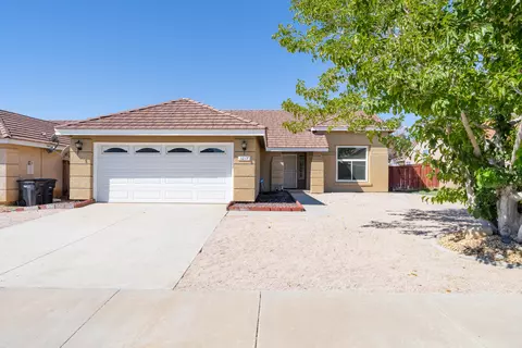 3217 Titcher Ln, Rosamond, CA 93560