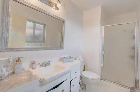 402 Moorehaven Dr E, Carson, CA 90746 photo 29