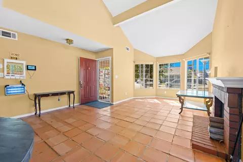 1847 Upper Ct, Palmdale, CA 93550 photo 2