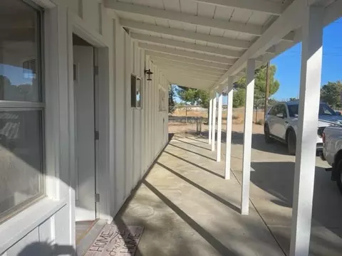 5108 Avenue M4 W, Quartz Hill, CA 93536