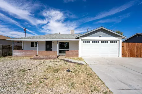 221 Avenue P3 E, Palmdale, CA 93550