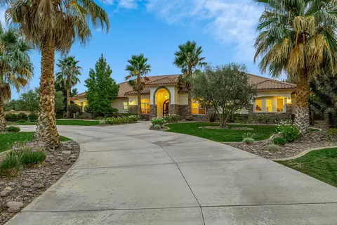 2030 Avenue O4 W, Palmdale, CA 93551