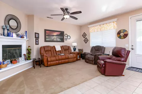 44853 Normandy Ln, Lancaster, CA 93536 photo 13