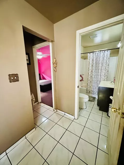 2040 Lucien St E, Compton, CA 90222 photo 8