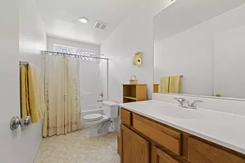 2054 Ave K 4 W, Lancaster, CA 93536 photo 12