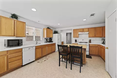 2054 Ave K 4 W, Lancaster, CA 93536 photo 6