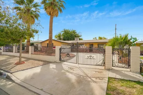428 Langhorn St, Lancaster, CA 93535
