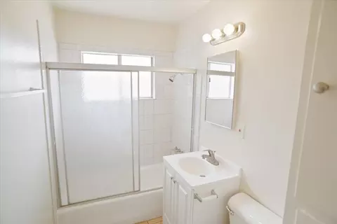 428 Langhorn St, Lancaster, CA 93535 photo 7