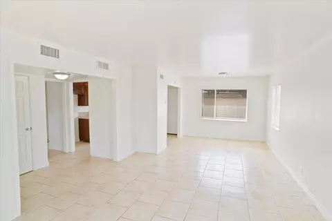 428 Langhorn St, Lancaster, CA 93535 photo 5