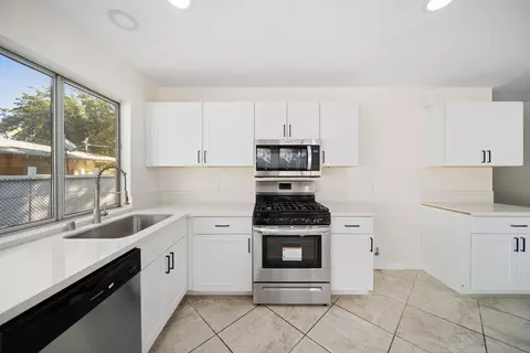 42655 25th St W, Lancaster, CA 93536 photo 9