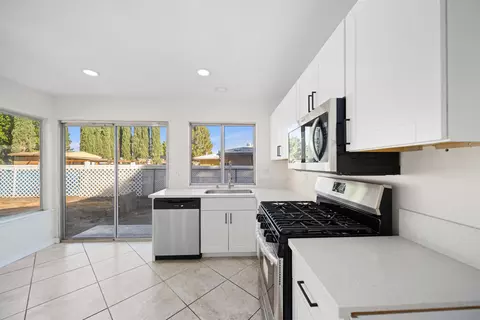 42655 25th St W, Lancaster, CA 93536 photo 6
