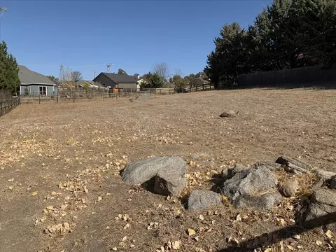 Arlington Place, Tehachapi, CA 93561 photo 13