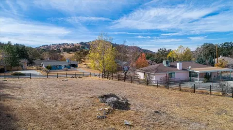Arlington Place, Tehachapi, CA 93561 photo 6