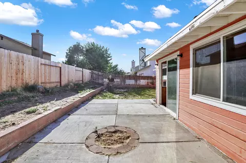 1626 Kettering St E, Lancaster, CA 93535 photo 25