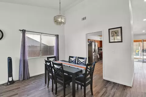 1626 Kettering St E, Lancaster, CA 93535 photo 9