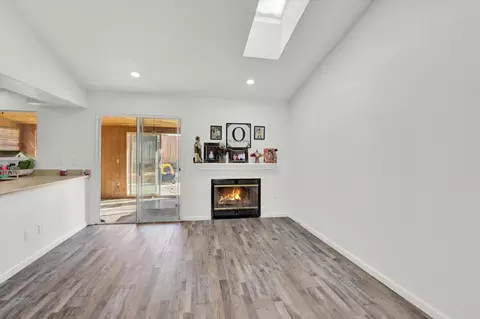 1626 Kettering St E, Lancaster, CA 93535 photo 5