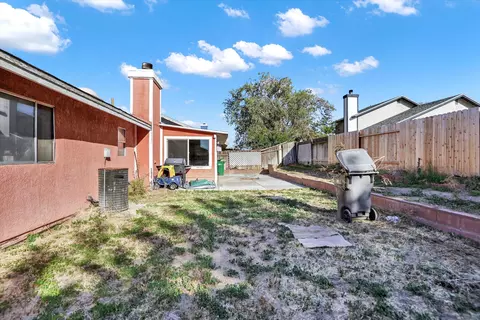 1626 Kettering St E, Lancaster, CA 93535 photo 30
