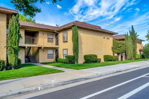 1551 Avenue L W #6, Lancaster, CA 93536