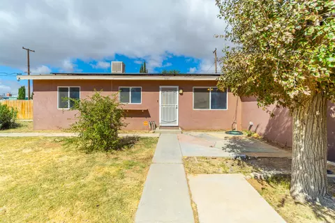 3187 Gregory Dr, Mojave, CA 93501 photo 5