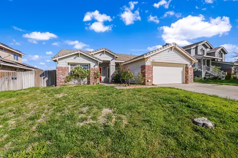 36910 Firethorn St, Palmdale, CA 93550