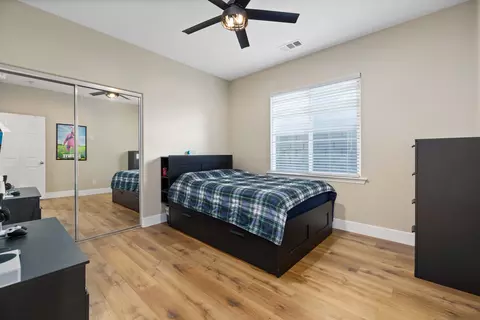 6550 Lacolle Pl, Lancaster, CA 93536 photo 21