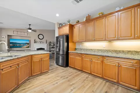 6550 Lacolle Pl, Lancaster, CA 93536 photo 17