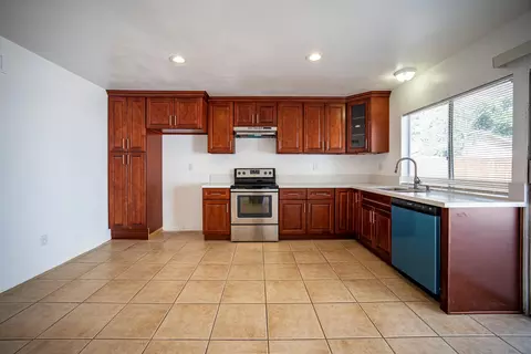 42908 Alep St, Lancaster, CA 93536 photo 7