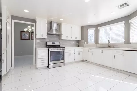 3852 Southview Ct, Palmdale, CA 93550 photo 11
