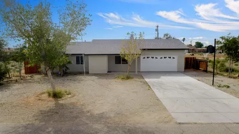 9030 Columbine Ave, California City, CA 93505