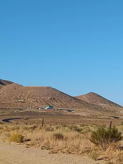 95 Th St W, Rosamond, CA 93560