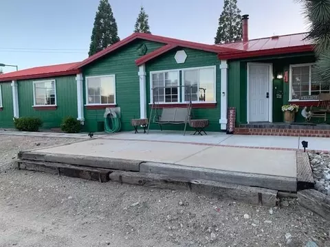 2184 Oak Springs Valley Rd, Wrightwood, CA 92397