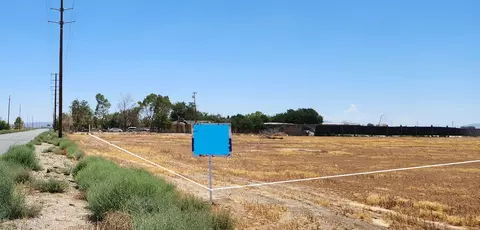 6200 Ave E, Lancaster, CA 93535