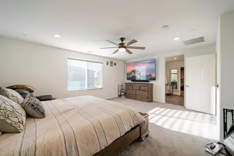 44027 Bayberry Rd, Lancaster, CA 93536 photo 18