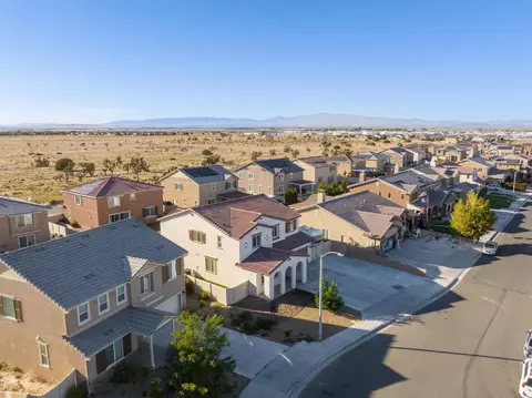 44027 Bayberry Rd, Lancaster, CA 93536 photo 45