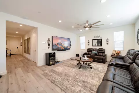 44027 Bayberry Rd, Lancaster, CA 93536 photo 7