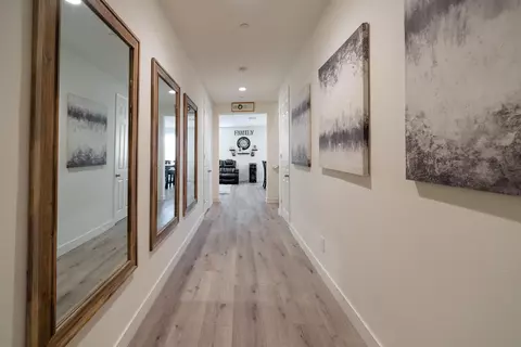 44027 Bayberry Rd, Lancaster, CA 93536 photo 6