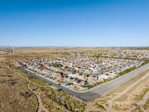 44027 Bayberry Rd, Lancaster, CA 93536 photo 48
