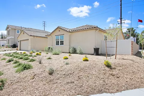 cielo vista dr vic avenue #M, Palmdale, CA 93551