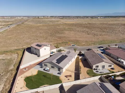 45135 Landing Pl, Lancaster, CA 93536 photo 44
