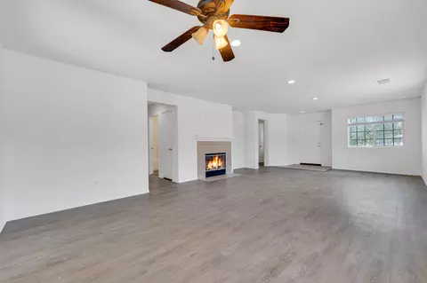 556 Koufax Dr, Lancaster, CA 93535 photo 7