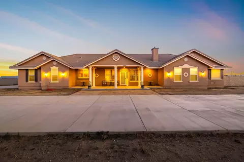 7740 Avenue A6 W, Lancaster, CA 93536