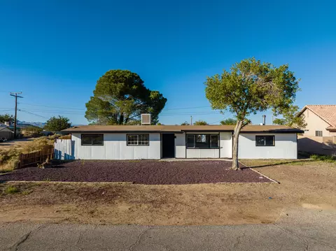 9225 Peach Ave, California City, CA 93505