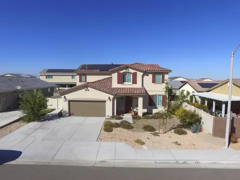4417 Jackman St W, Lancaster, CA 93536 photo 2
