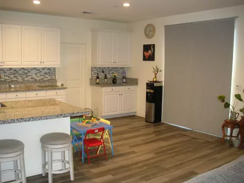 4417 Jackman St W, Lancaster, CA 93536 photo 8